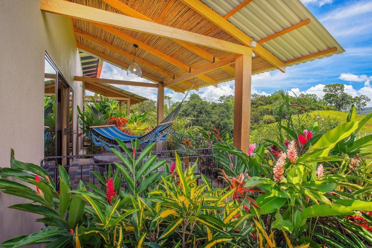 La Finca Lodge La Fortuna Exterior photo